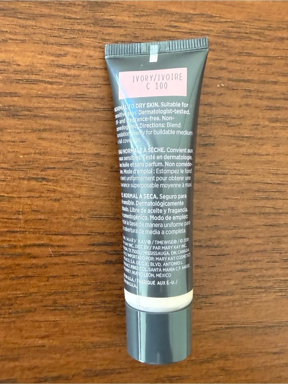 Mary Kay TimeWise Luminous 3D Foundation - Ivory/Ivoire C 100